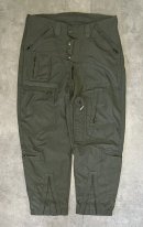 画像: 90'S アメリカ軍 CWU-27/P フライヤーズ カバーオール リメイクカーゴパンツ (REMAKE) 「Bottoms」入荷しました。