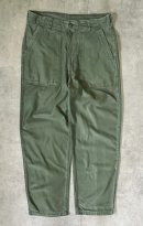 画像: 60'S アメリカ軍 US ARMY "OG107" コットンサテン ベイカーパンツ WALDESジップ ミリタリーグリーン (VINTAGE) 「Bottoms」入荷しました。