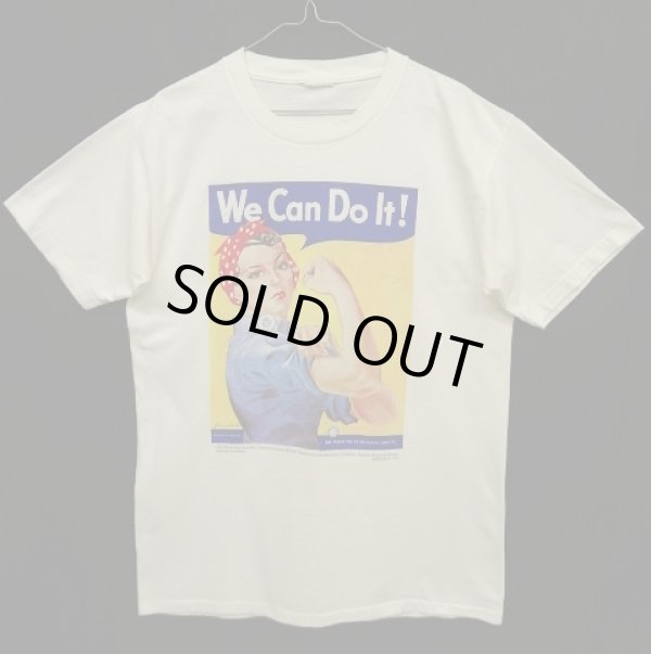 画像1: 90'S J.HOWARD MILLER "WE CAN DO IT!" シングルステッチ 半袖 Tシャツ USA製 (VINTAGE)