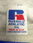 画像2: 90'S RUSSELL ATHLETIC 前Vガゼット付き クルーネック スウェットシャツ ヘザーグレー USA製 (DEADSTOCK)