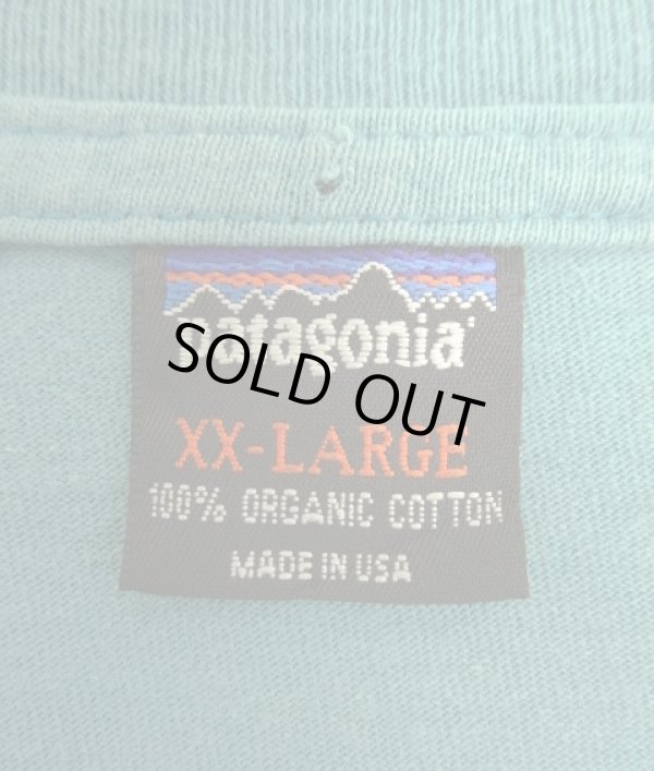 画像2: 90'S PATAGONIA 黒タグ バックプリント 半袖 Tシャツ ティール USA製 (VINTAGE)