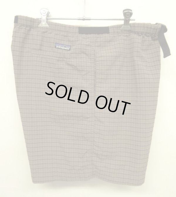 画像4: 90'S PATAGONIA  ベルト付き ナイロン リバーショーツ チェック柄 (VINTAGE)