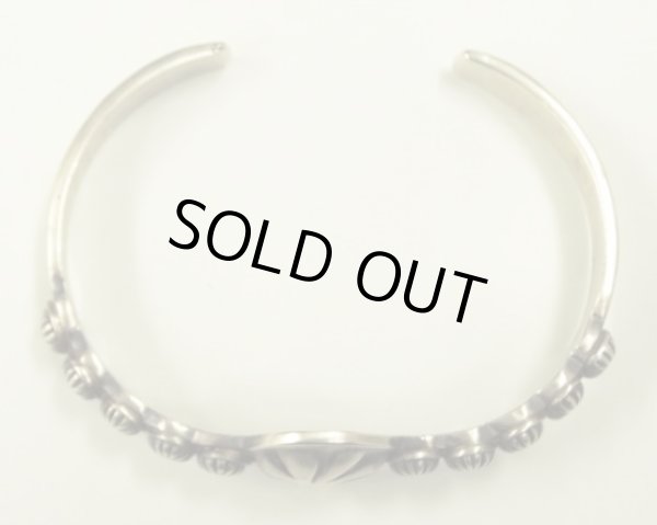 画像6: ナバホ族 インディアンジュエリー "MARTHA CAYATINETO" スタンプワーク シルバー コンチョバングル (NEW)