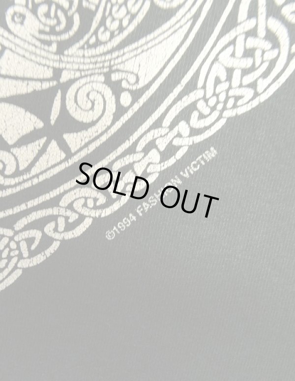 画像6: 90'S FASHION VICTIM 袖＆両面プリント 長袖 Tシャツ ブラック USA製 (VINTAGE)