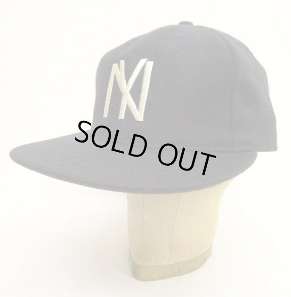 画像1: COOPERSTOWN BALL CAP "NEWYORK BLACK YANKEES" 汗止め＆バックストラップレザー製 ウールキャップ ネイビー USA製 (NEW)