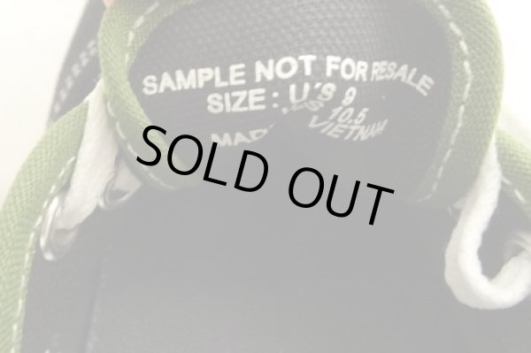 画像2: VANS "SALES SAMPLE" AUTHENTIC キャンバス スニーカー ブラック/オリーブトリム (一点物/NEW)