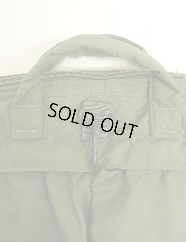 画像4: 00'S アメリカ軍 USAF フライヤーズ ヘルメットバッグ ミリタリーグリーン (VINTAGE)