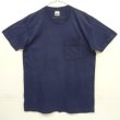 画像1: 90'S FRUIT OF THE LOOM シングルステッチ 耳付きポケット 半袖 Tシャツ ネイビー USA製 (VINTAGE)