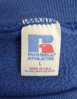 画像2: 90'S RUSSELL ATHLETIC 前Vガゼット付き 染み込みプリント クルーネック スウェットシャツ フェードブルー USA製 (VINTAGE)