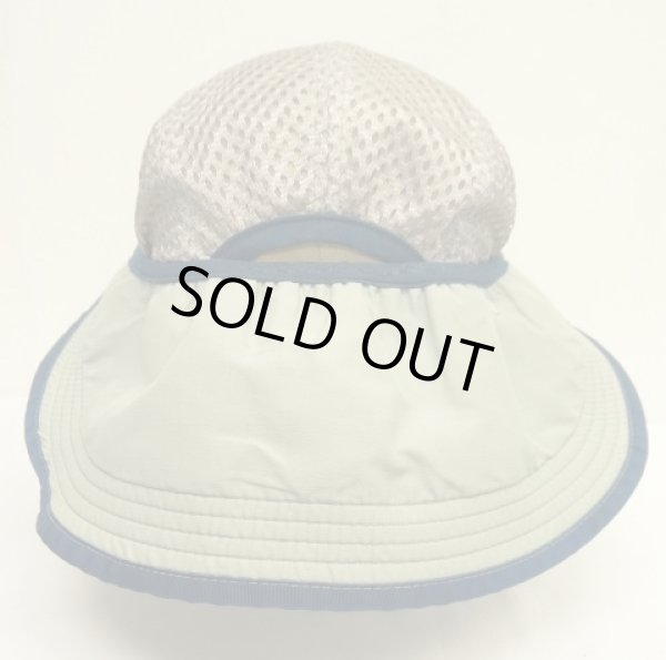 画像4: 90'S PATAGONIA ネックガード付き ナイロン メッシュキャップ ライトブルー USA製 (VINTAGE)