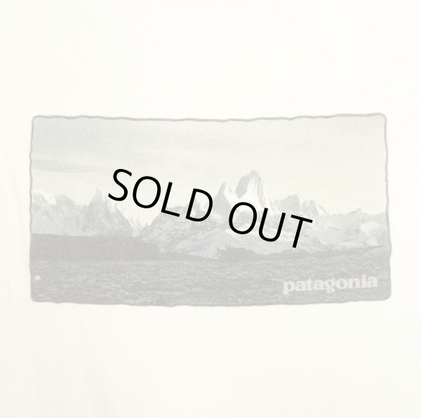 画像2: 90'S PATAGONIA "BENEFICIAL T'S" バックプリント 長袖 Tシャツ ホワイト USA製 (VINTAGE)