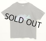 画像: 80'S FISH PRINT シングルステッチ 半袖 Tシャツ フェードブラック USA製 (VINTAGE)