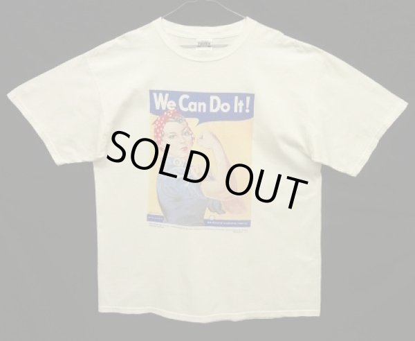 画像1: 90'S J.HOWARD MILLER "WE CAN DO IT!" 半袖 Tシャツ ホワイト (VINTAGE)