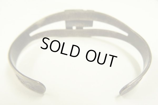 画像4: 40'S ナバホ族 インディアンジュエリー "SWASTIKA" シルバー バングル (VINTAGE)