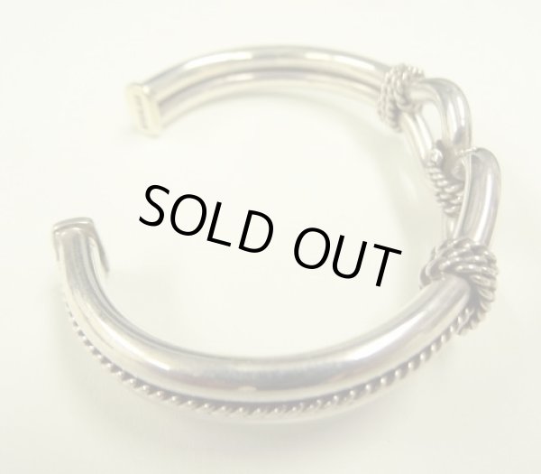 画像3: ナバホ族 インディアンジュエリー "STEVE ARVISO" ホースウィスパラー シルバーバングル (NEW)