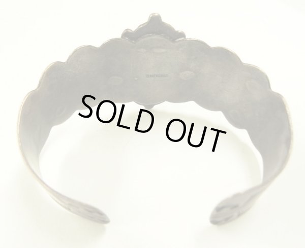 画像4: 40'S ナバホ族 インディアンジュエリー "SWASTIKA & THUNDERBIRD" シルバー バングル (VINTAGE)