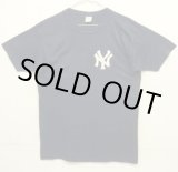 画像: 80'S CHAMPION "NEW YORK YANKEES"トリコタグ シングルステッチ 半袖 Tシャツ ネイビー USA製 (VINTAGE)