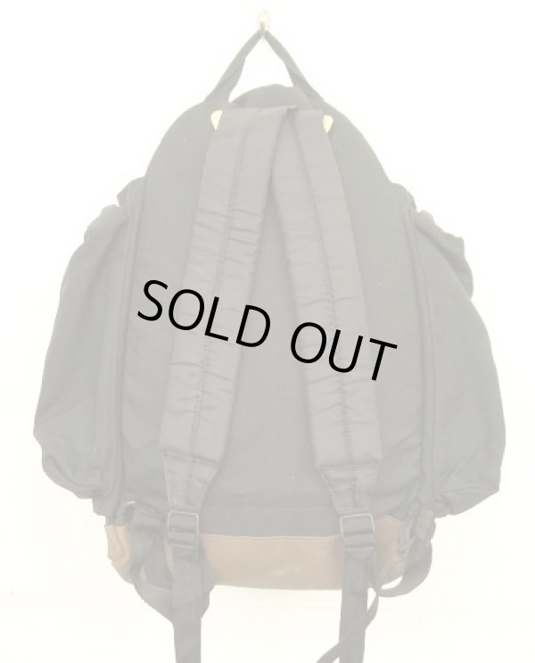 画像4: 80'S EASTPAK 旧タグ 両サイド収納付き ボトムレザー ナイロン バックパック ブラック USA製 (VINTAGE)