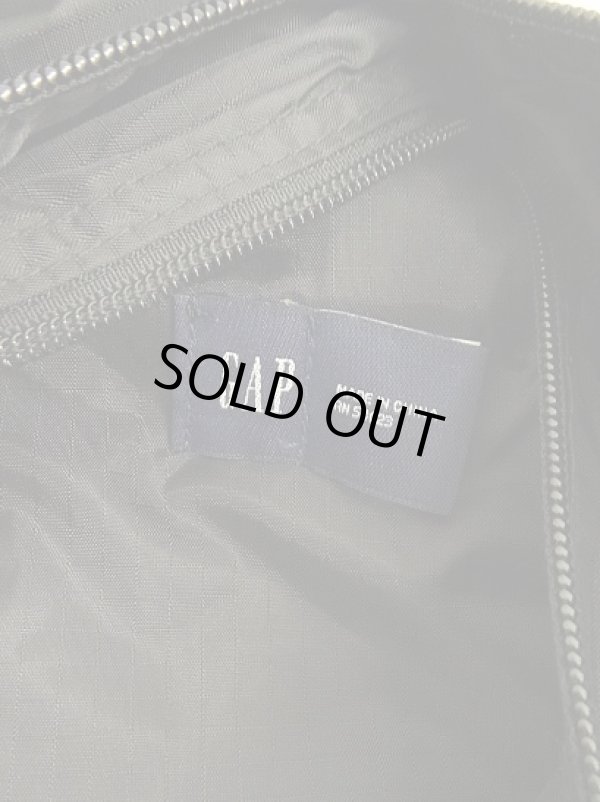 画像5: 00'S GAP 旧タグ ナイロン ワンショルダーバッグ ブラック (VINTAGE)