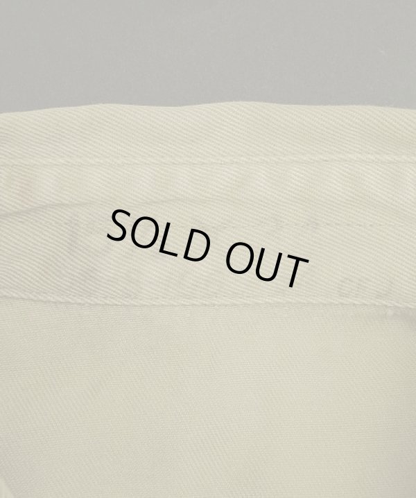 画像2: 40'S アメリカ軍 US ARMY "STAND UP COLLAR" マチ付き 長袖 チノシャツ ベージュ (VINTAGE)