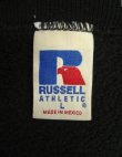 画像2: 90'S RUSSELL ATHLETIC 前Vガゼット付き クルーネック スウェットシャツ ブラック メキシコ製 (VINTAGE)