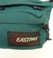 画像2: 80'S EASTPAK 旧タグ ナイロン ボディバック ウエストポーチ ダークグリーン USA製 (VINTAGE)