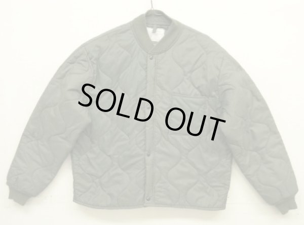 画像1: 90'S アメリカ軍 USAF "CWU-9/P" キルティング ライナージャケット セージグリーン L (VINTAGE) 