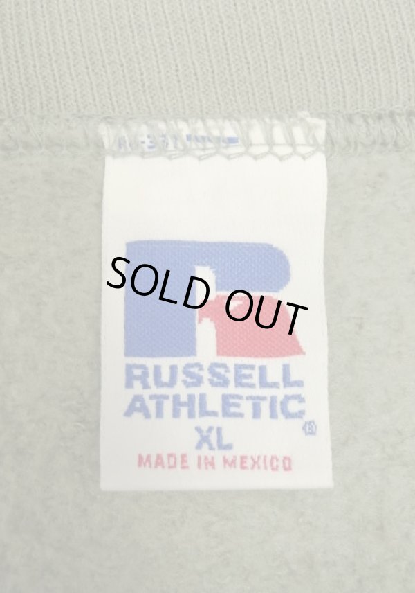 画像2: 90'S RUSSELL ATHLETIC 前Vガゼット付き クルーネック スウェットシャツ ライトカーキ メキシコ製 (VINTAGE)