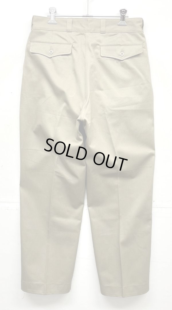 画像4: 60'S フランス軍 M52 プリーツ入り チノパンツ ベージュ 80C (DEADSTOCK)