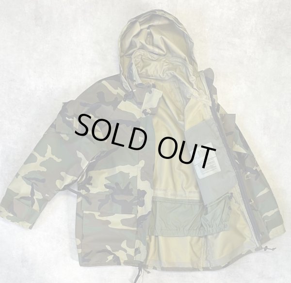 画像3: アメリカ軍 US ARMY ECWCS "GEN2モデル" GORE-TEX パーカー ウッドランドカモ S-SHORT (DEADSTOCK)