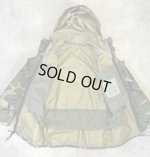 画像4: アメリカ軍 US ARMY ECWCS "GEN2モデル" GORE-TEX パーカー ウッドランドカモ S-SHORT (DEADSTOCK)