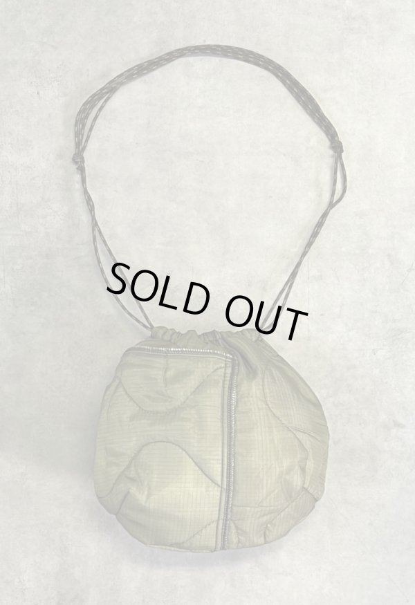 画像1: ODDMENT "QUILTING POUCH" アメリカ軍 キルティングライナー解体再構築 ポーチ オリーブ (REMAKE)