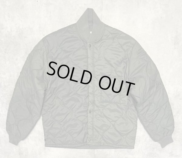 画像1: 70'S アメリカ軍 USAF "CWU-9/P" キルティング ライナージャケット セージグリーン (VINTAGE) 