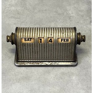 画像: ブラス製 デスクトップ パーペチュアルカレンダー (VINTAGE)