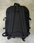 画像9: 90'S EASTPAK 旧タグ ボトムレザー ナイロン バックパック ブラック USA製 (VINTAGE)