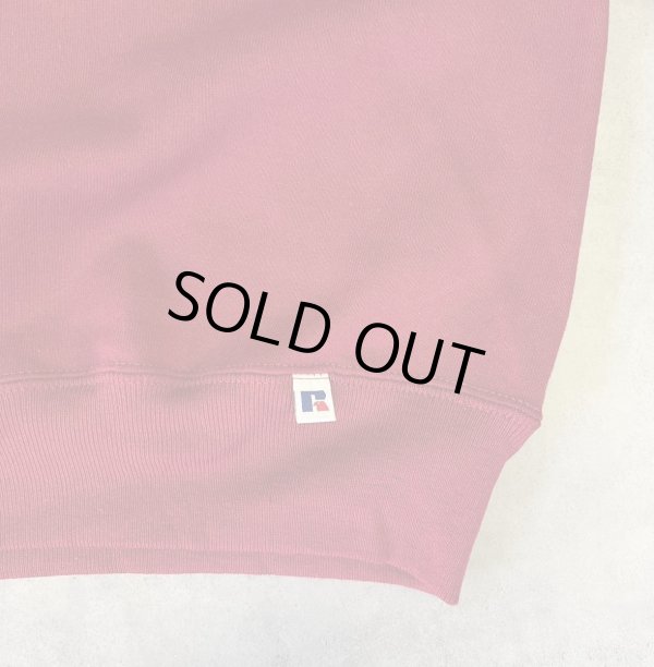 画像4: 90'S RUSSELL ATHLETIC 前Vガゼット付き クルーネック スウェットシャツ バーガンディ USA製 (DEADSTOCK)