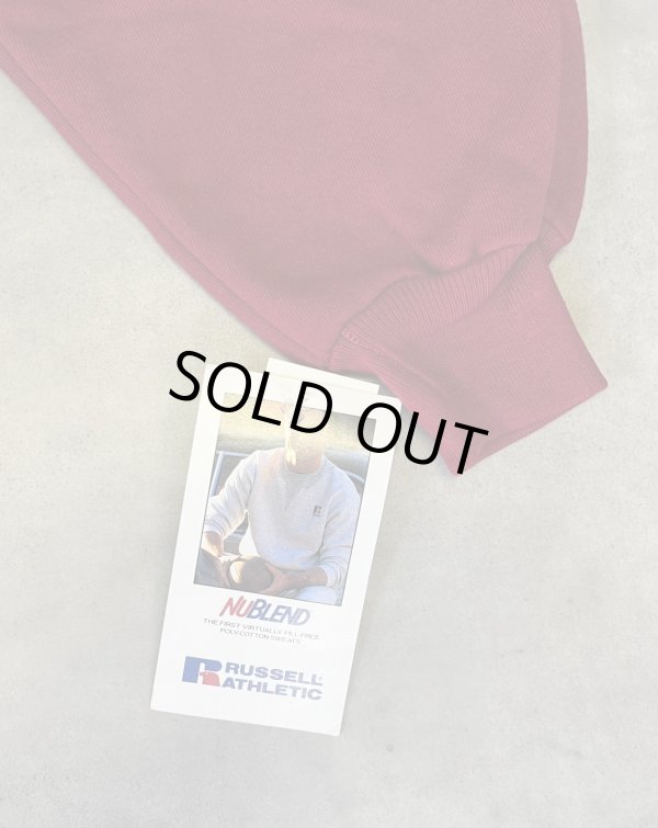 画像3: 90'S RUSSELL ATHLETIC 前Vガゼット付き クルーネック スウェットシャツ バーガンディ USA製 (DEADSTOCK)