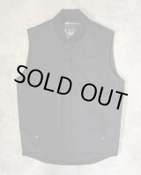 画像: DERBY OF SAN FRANCISCO ダービーベスト ブラック/ゴールドペイズリー (NEW)