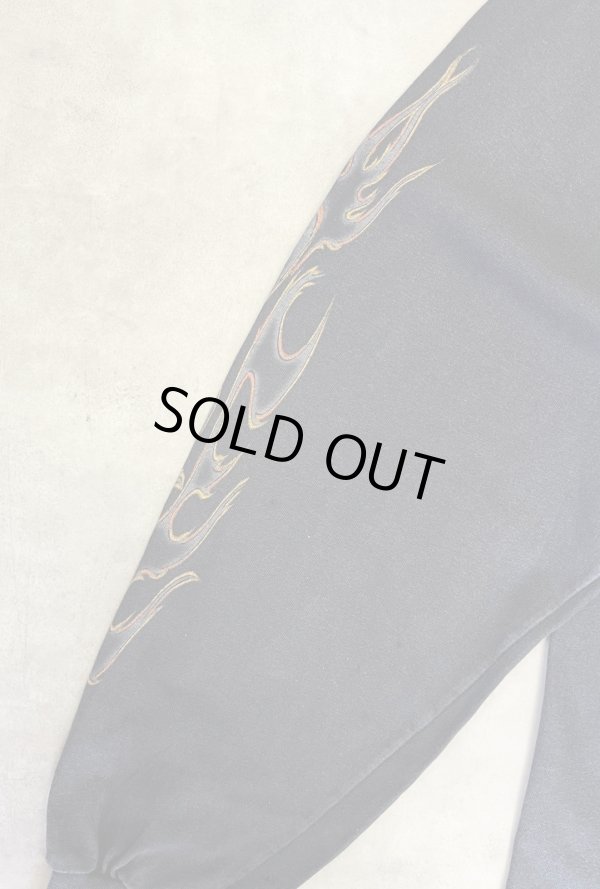 画像4: 00'S HARLEY DAVIDSON 両面プリント 袖フレイム 長袖 Tシャツ フェードブラック USA製 (VINTAGE)