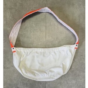 画像: 70'S UNKNOWN プリント無し ニュースペーパーバッグ オフホワイト/オレンジ (VINTAGE)