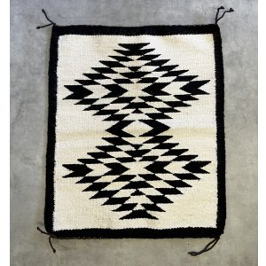 画像: オールド ナバホ ウールラグ 53cm x 44cm (VINTAGE)