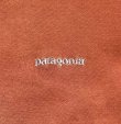 画像3: 90'S PATAGONIA "BENEFICIAL T'S" ロゴ刺繍 半袖 Tシャツ フェードオレンジ (VINTAGE)