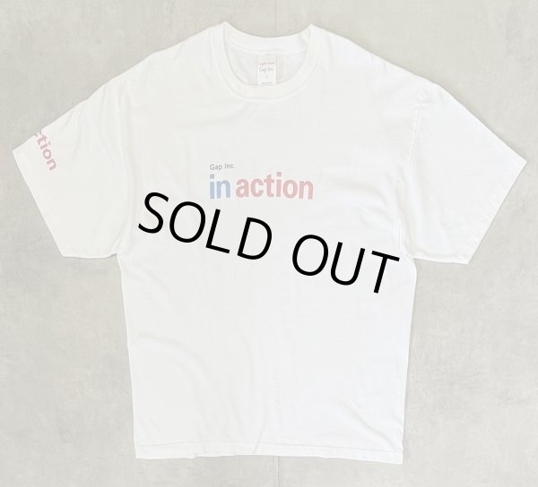 画像1: 00'S GAP "IN ACTION" 両面+袖プリント 半袖 Tシャツ ホワイト (VINTAGE)