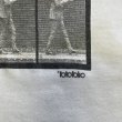 画像4: 90'S FOTOFOLIO "EADWEARD MUYBRIDGE" シングルステッチ 両面プリント 半袖 Tシャツ ホワイト USA製 (VINTAGE)