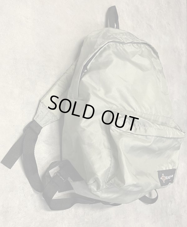 画像4: 70'S EASTPAK "NEWSタグ" ナイロン バックパック ベージュ USA製 (MINT CONDITION)