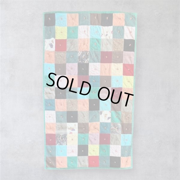 画像1: ヴィンテージ コーデュロイ パッチワーク キルト ラグ 147cm x 92cm (VINTAGE)