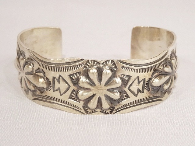 画像: Navajo Indian Jewelry "Julia Smith" 「Accessorie」 入荷しました。