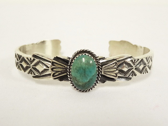 画像: Navajo Indian Jewelry "Martha Cayatineto" 「Accessorie」 入荷しました。