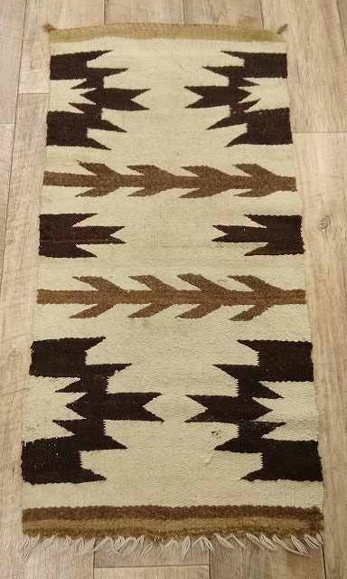 画像: Vintage Navajo Rug 「Antique Goods」 入荷しました。