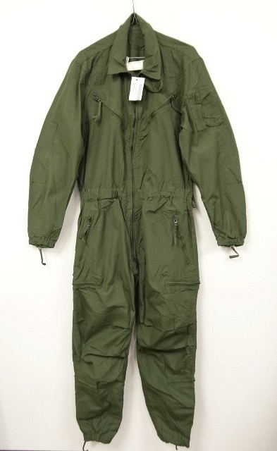 画像: アメリカ軍 US ARMY CVCカバーオール (DEADSTOCK) 「Jacket」 入荷しました。